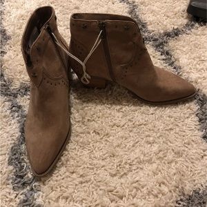 Brown booties size 9 NWOT